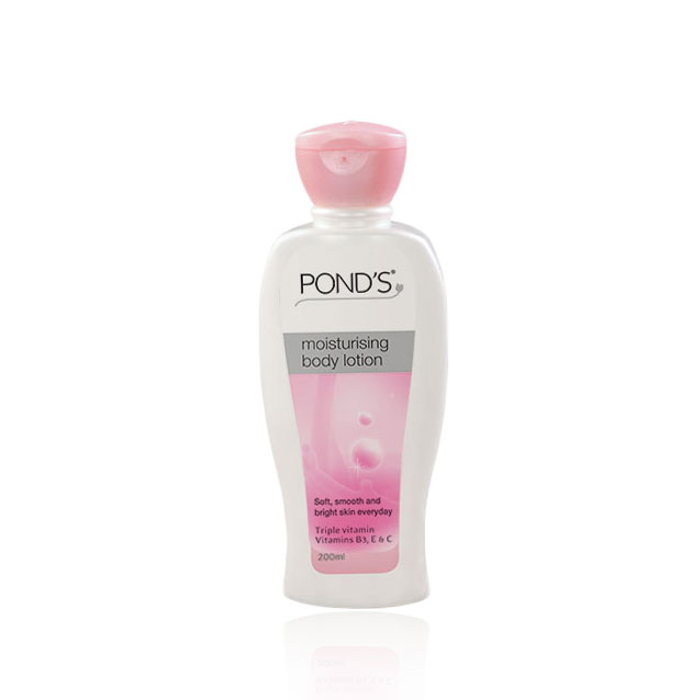 ponds moisturizing body lotion silky smooth skin vitamins B3 E C